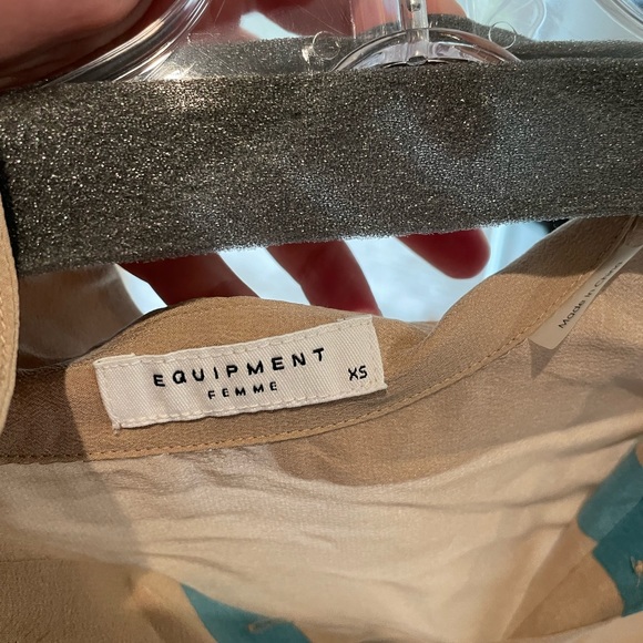 Equipment Silk multi color button down - Picture 3 of 4